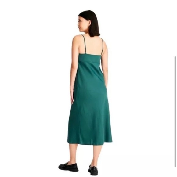 🌿 A New Day Green Slip Midi Dress - Picture 3 of 3